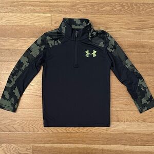 Under Armour Black 1/4 Zip Pullover with Green Camo Accents
